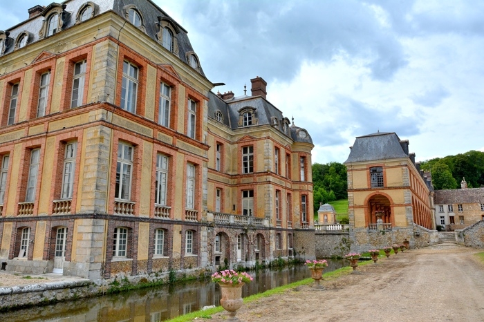 château Dampierre2.jpg